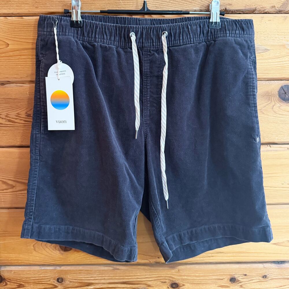 Vuori NWT Optimist Cord Short Mens Large Gray Corduroy